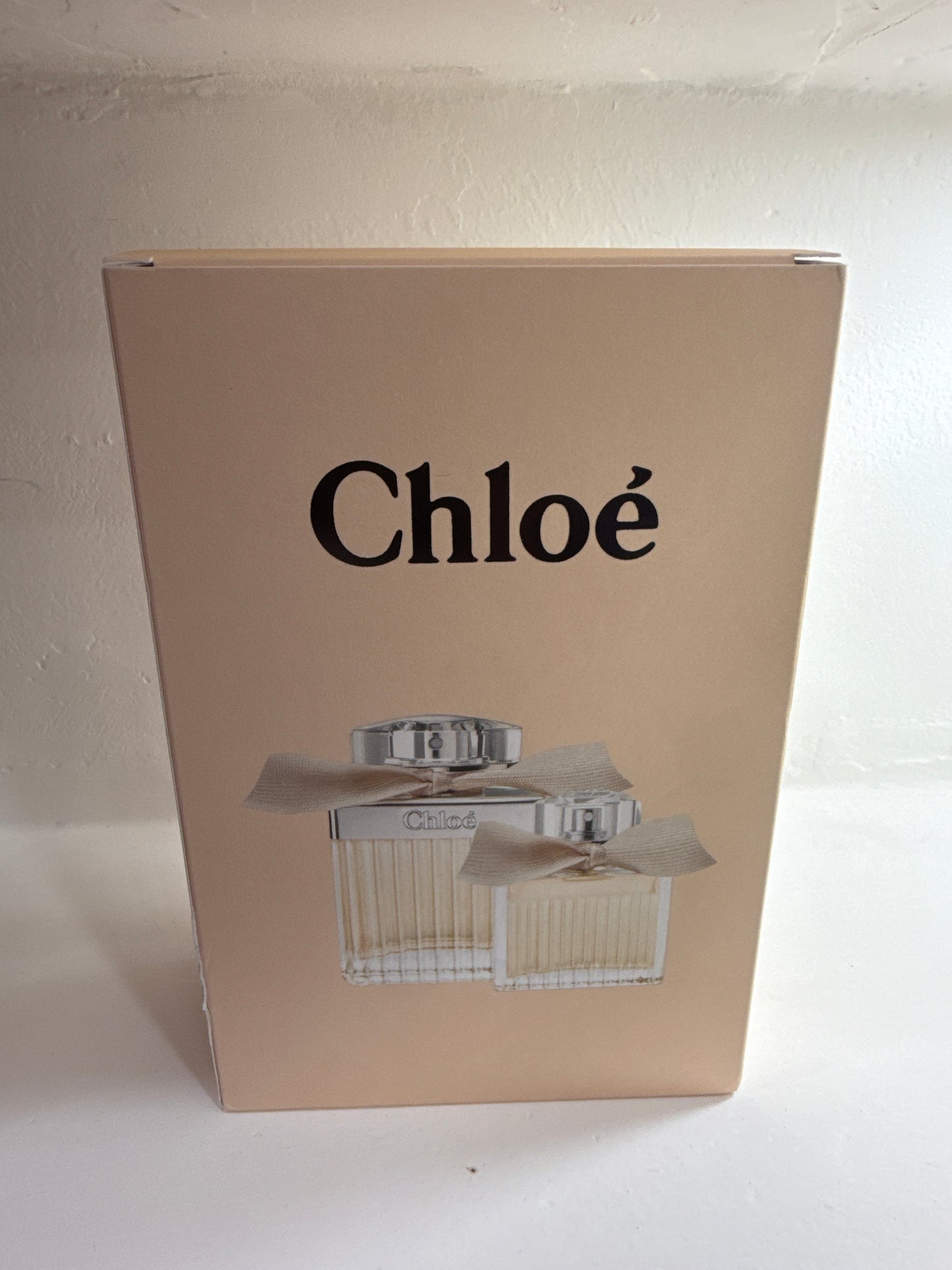 Chloe set