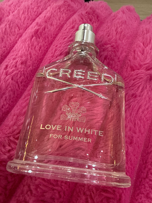 Love in white for summer