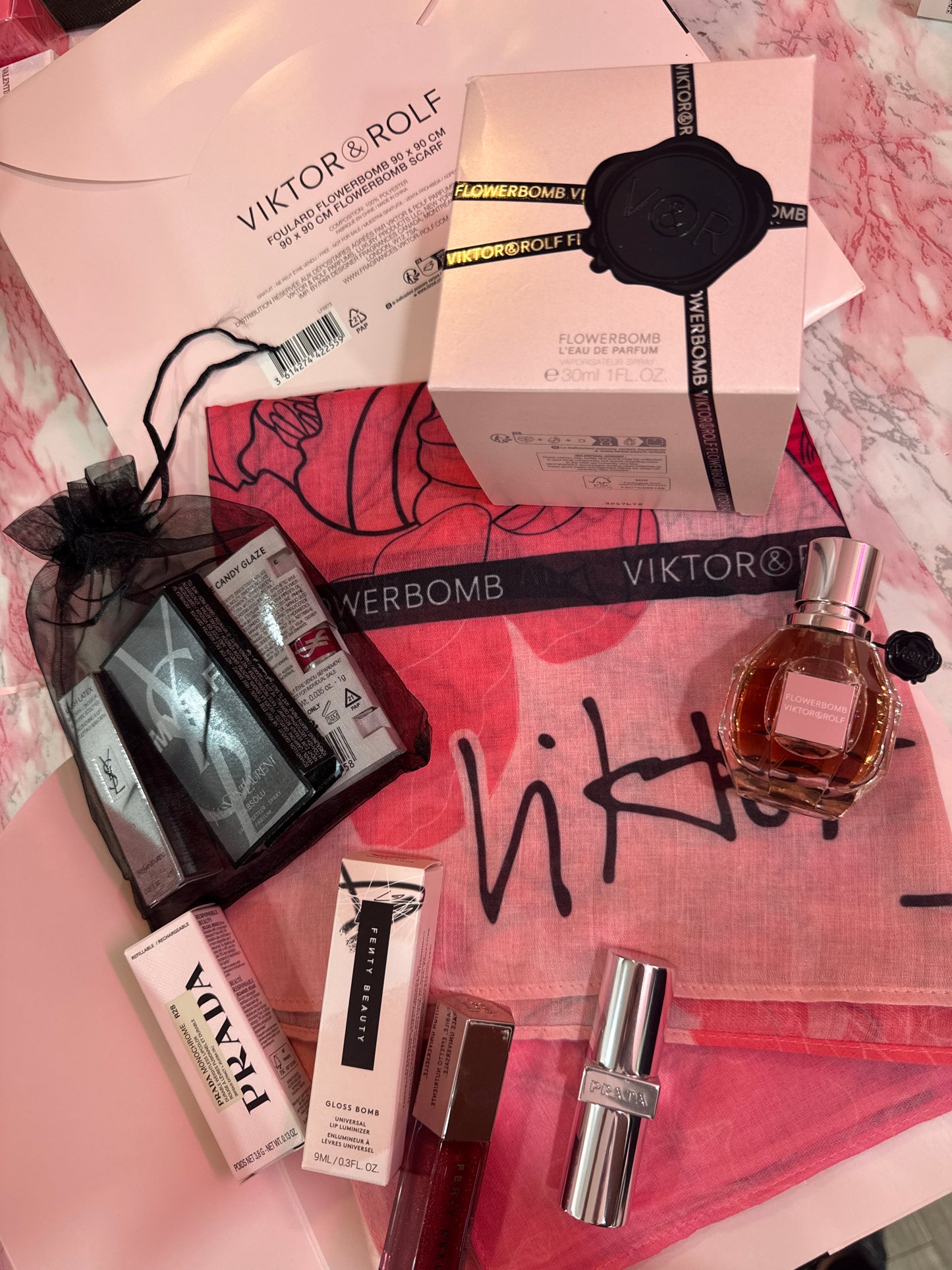 Makeup & perfume set