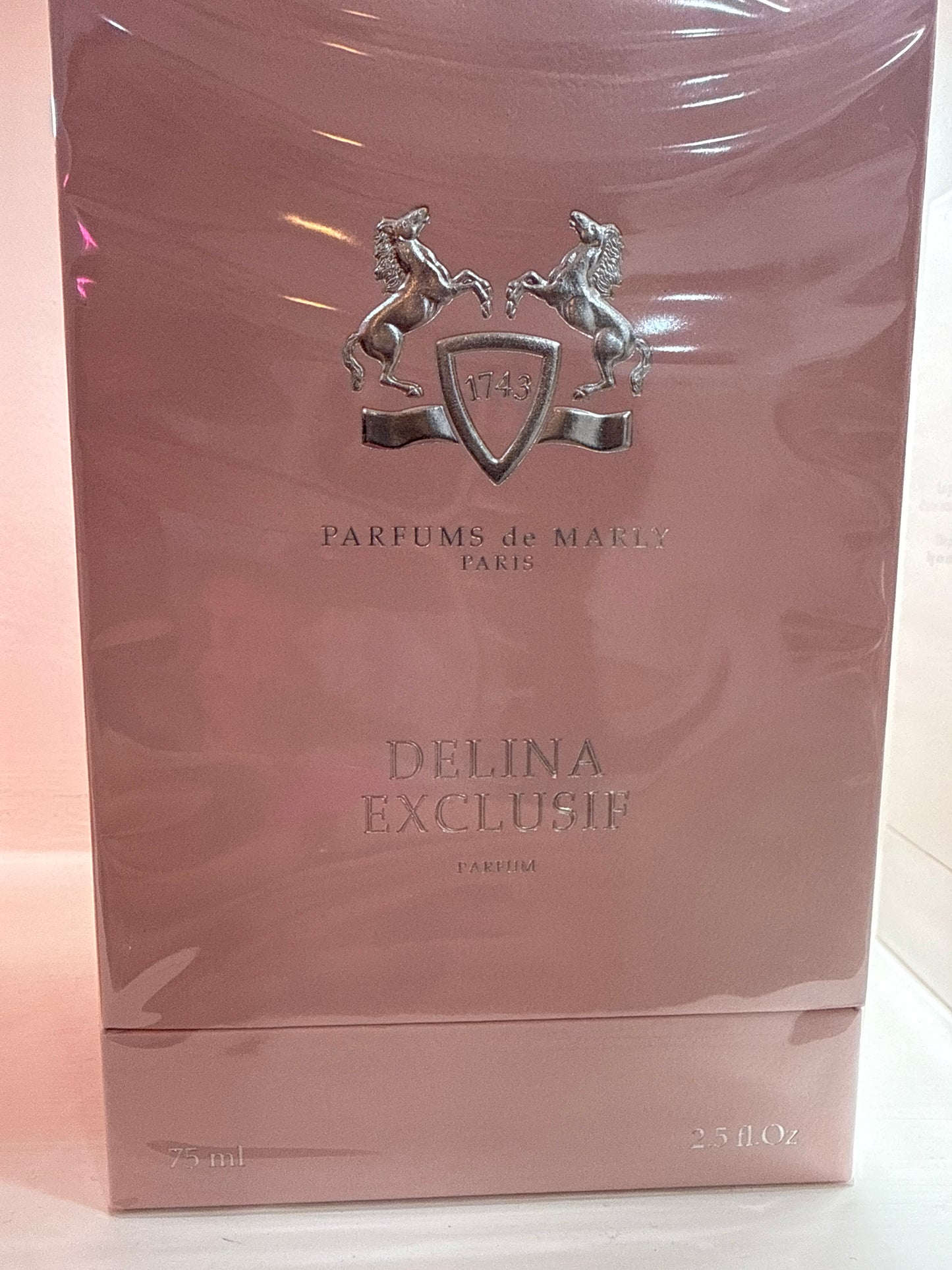 Delina exclusif