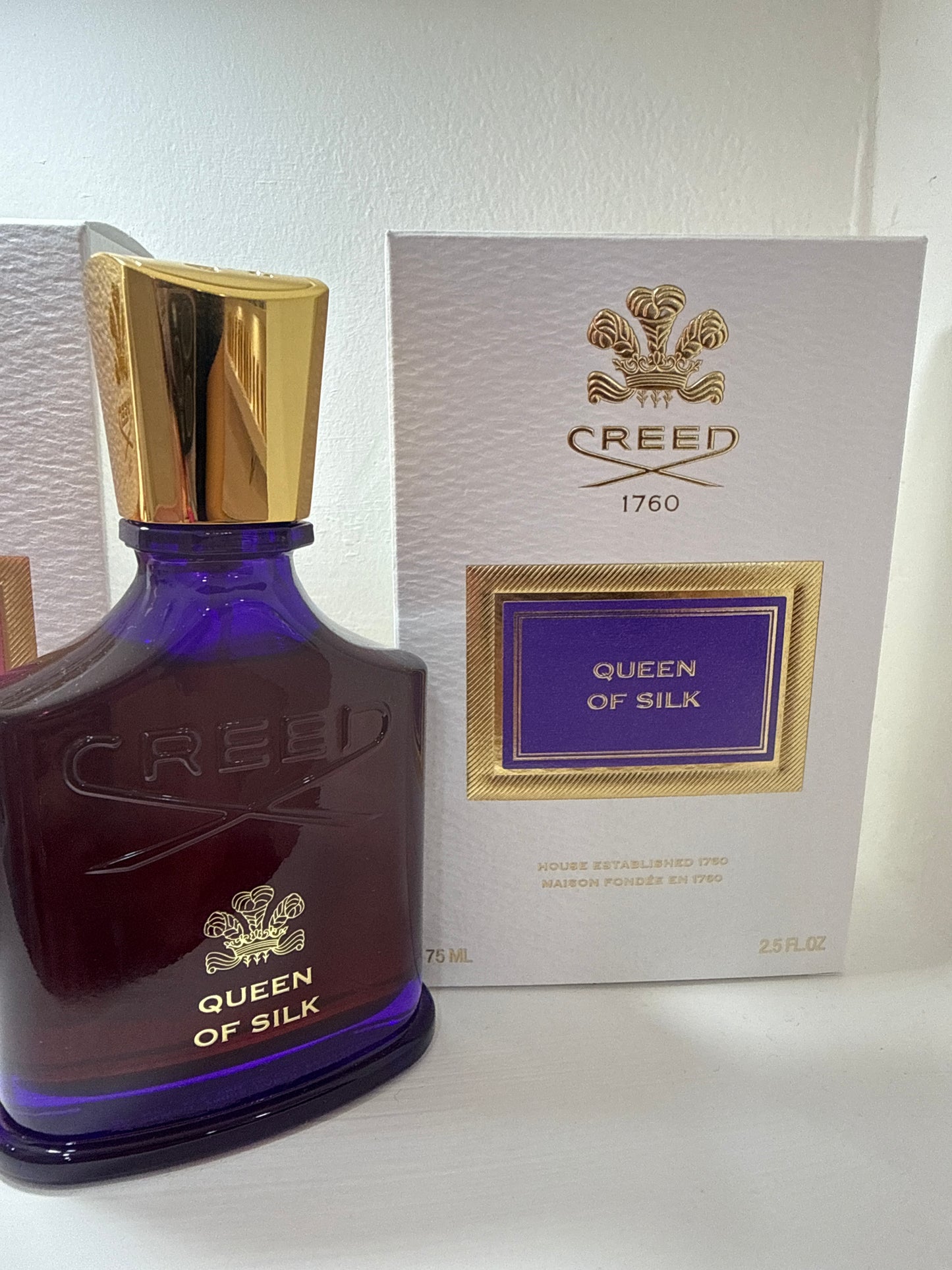 Queen of silk creed